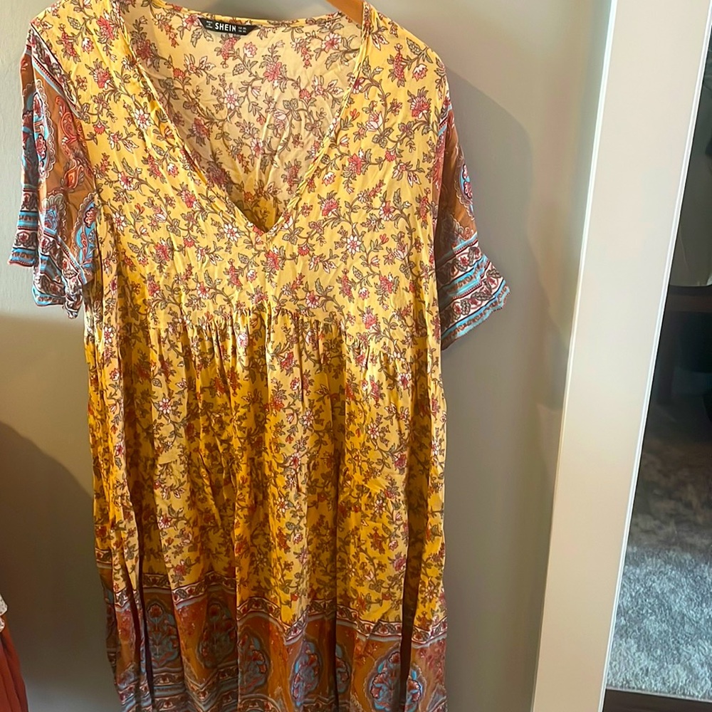 XXL short-sleeved sundress, floral
